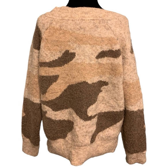 Anthropologie sweater camo brown size medium - Picture 4 of 9